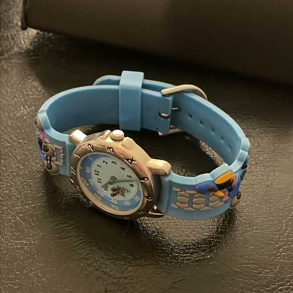 Watch - needs new battery - Picture 3 of 3